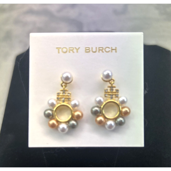 Tory Burch Kira Faux Pearl Multicolor - Dangle Logo Earrings Quite Luxury - Picture 1 of 6